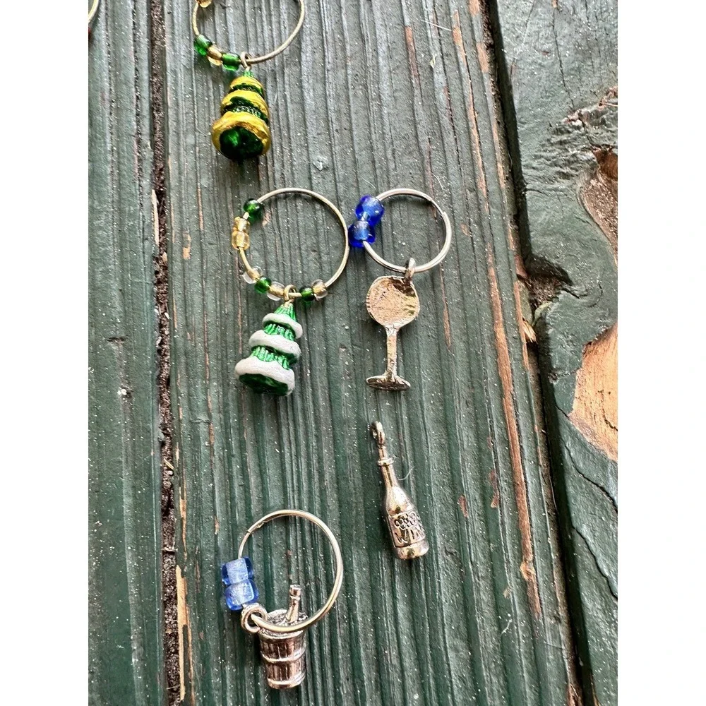 Wine Glass Charms Drink‎ Beverage Markers Christmas Holiday Theme Set of 9
